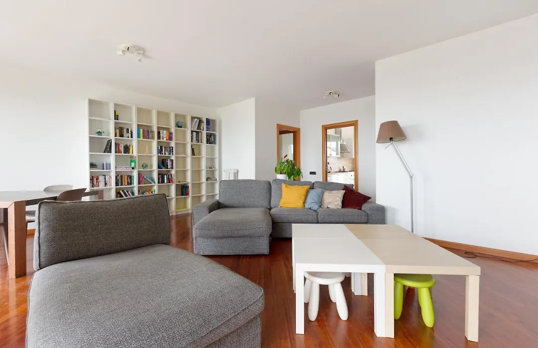Guesthost - Milano-Rubattino Comfy Apt - With 2 Terrace-1